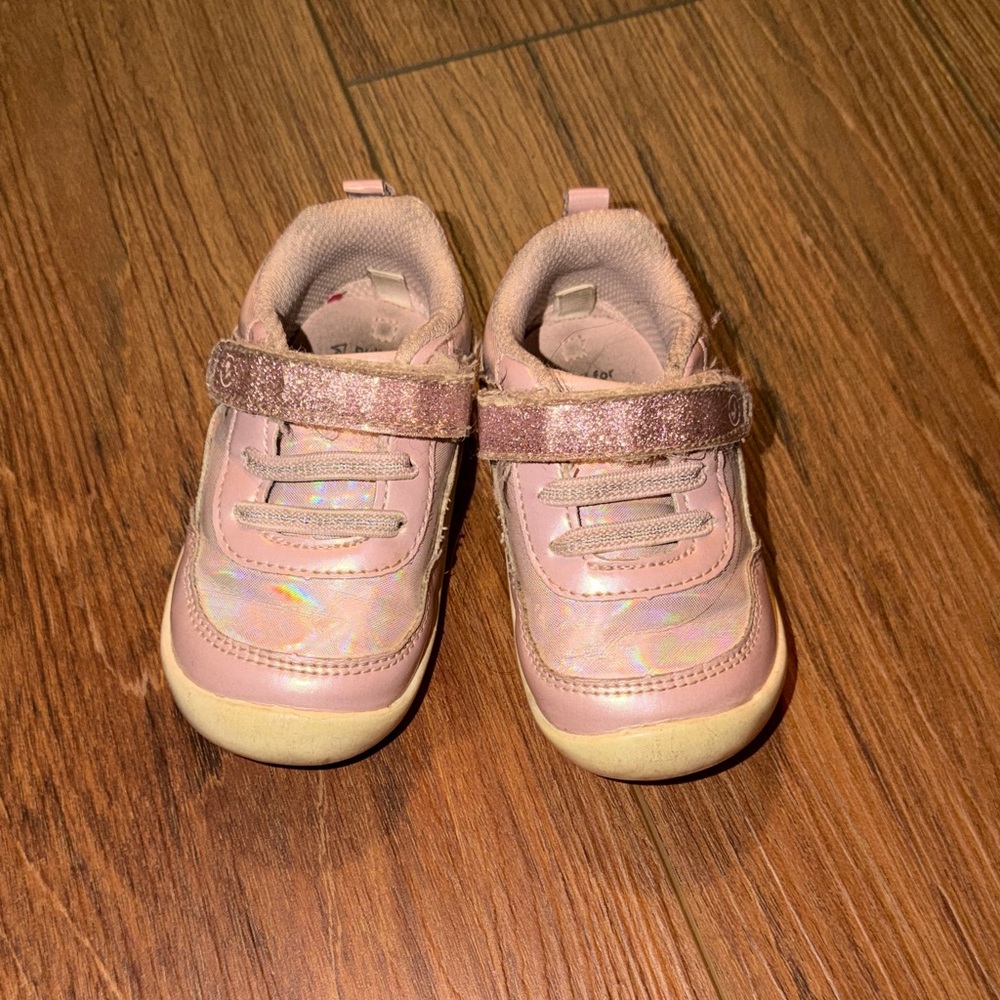 Girls Stride Rite sneakers